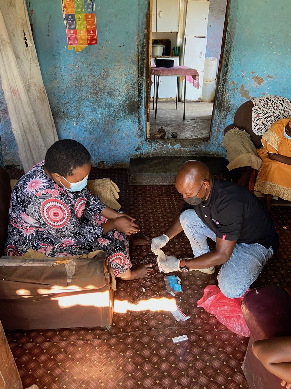 Südafrika: Reportage-Reise Anne Becker - Familie Mkhize: HIV Test