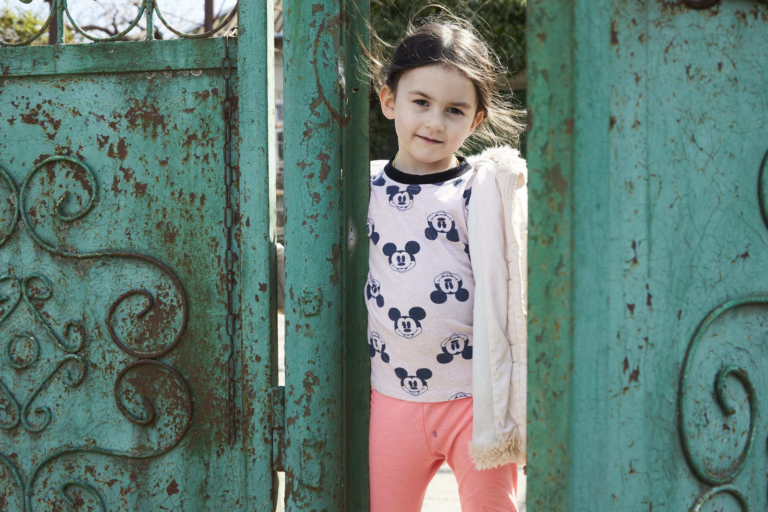 Yana (5) kam mit ihrer Mutter aus Odessa nach Tudora (Quelle: Benjamin Kaufmann für CONCORDIA Sozialprojekte) Yana (5) kam mit ihrer Mutter aus Odessa nach Tudora (Quelle: Benjamin Kaufmann für CONCORDIA Sozialprojekte)