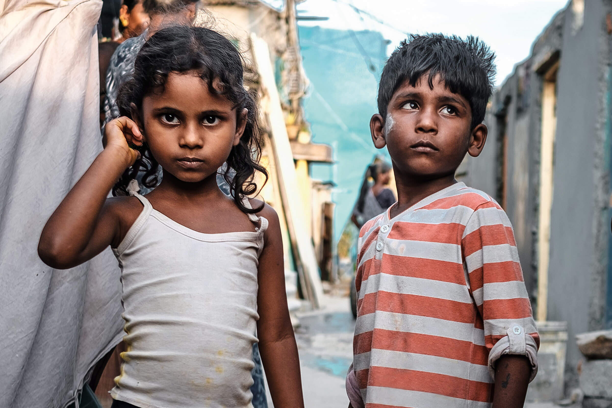 Kinder in dem Slum Doddignuta. (Quelle: Jakob Studnar)